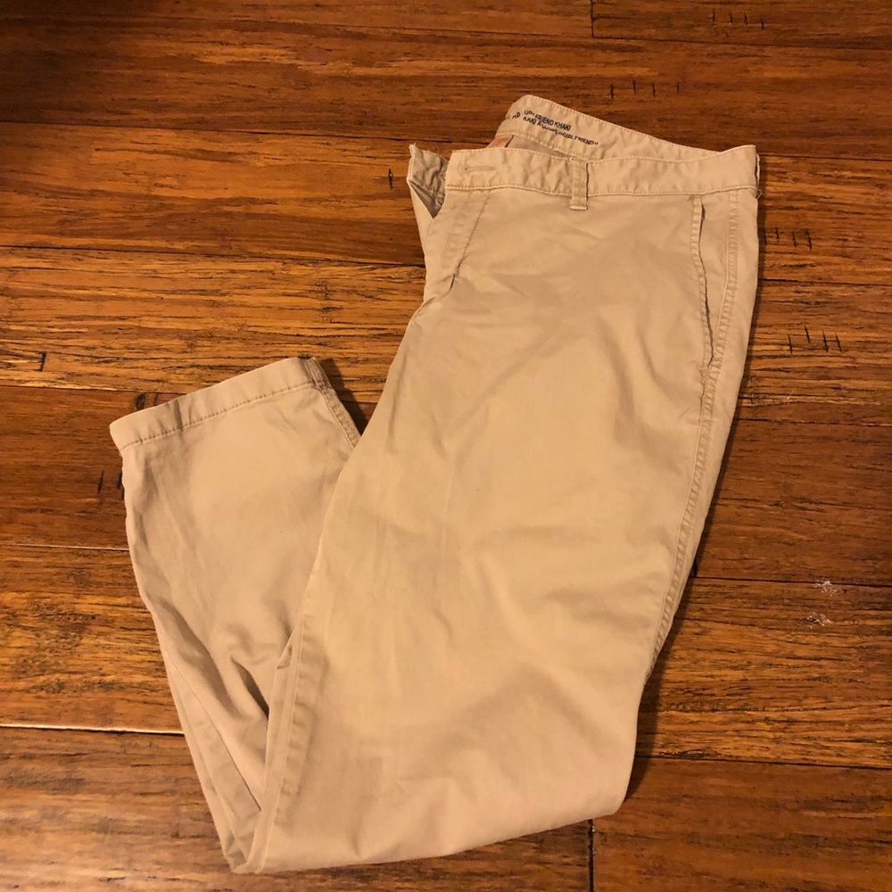 Gap girlfriend Khakis size 12